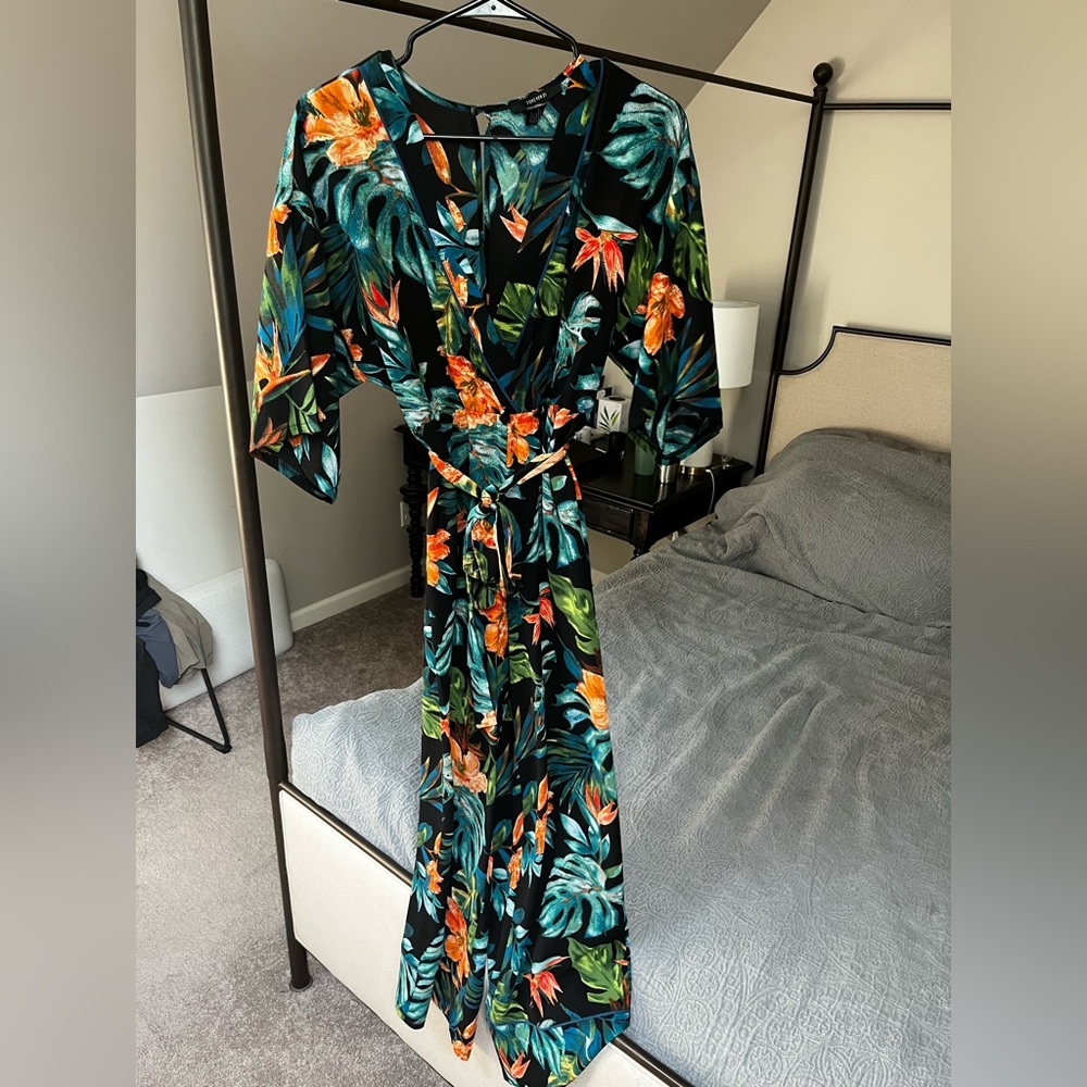 Floral jumpsuit size small